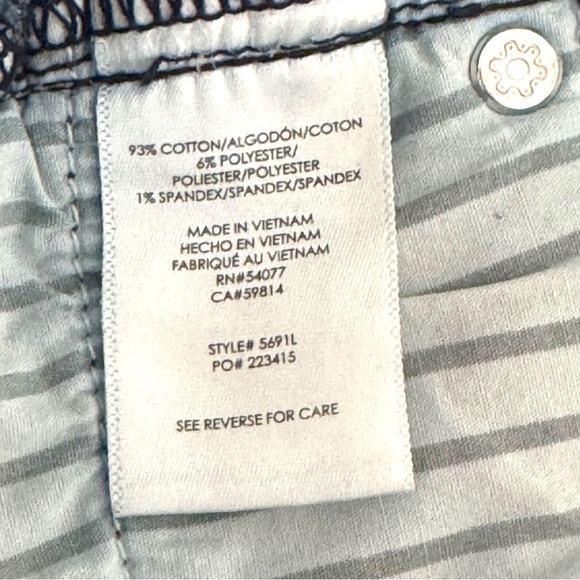 CAbi #5691L Size 12 Deep Sea Dark Wash Flared/Bootcut Trouser Jeans NWOT - Picture 7 of 7